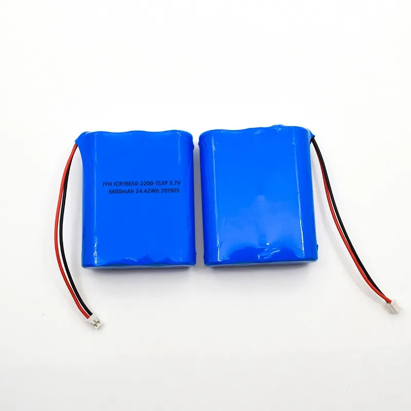 Icr18650-2200 2s2p 7.4V 4400mAh Li-ion Battery with UL